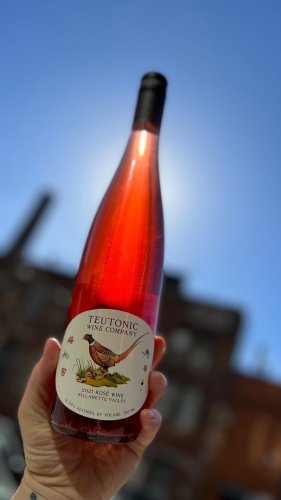 Video post from dandywineshop.