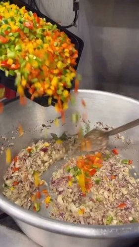 Video post from pomptonian.
