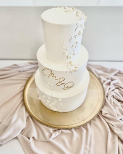 Carousel post from suesseboutique.