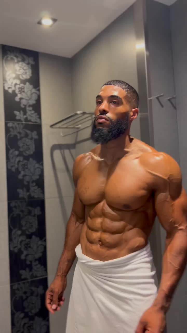 Video post from ph_gains.