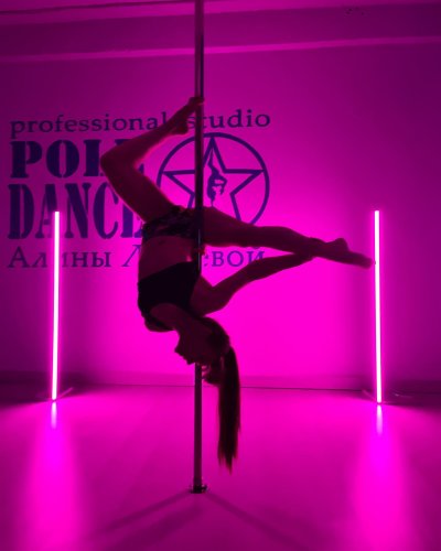 Carousel post from poledance_krasnodar.