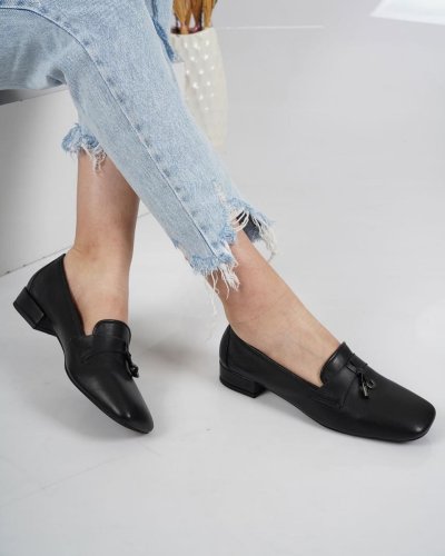 Carousel post from ossoshoes.