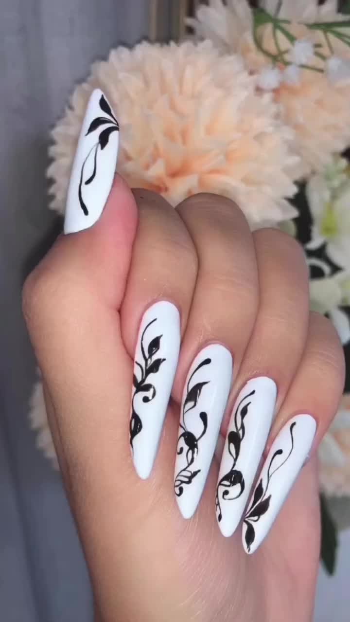 Video post from desaronsalon.