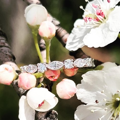 Carousel post from annelizabethjewelry.