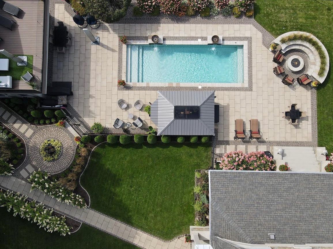 Photo post from techobloc.