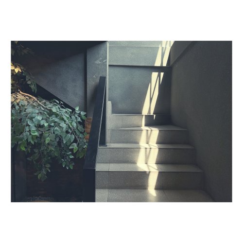 PostPhoto