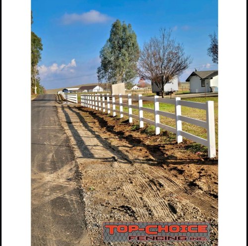 Carousel post from topchoicefencing.