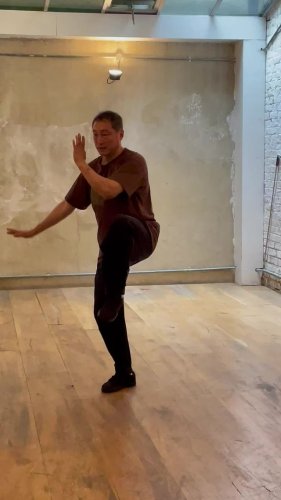 Video post from azischooloftaiji.