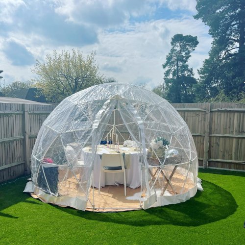 Carousel post from eazyeventhire.