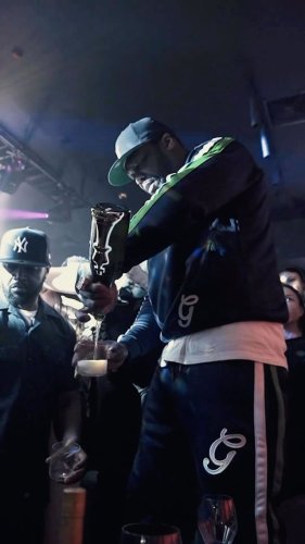 Video post from lecheminduroi.