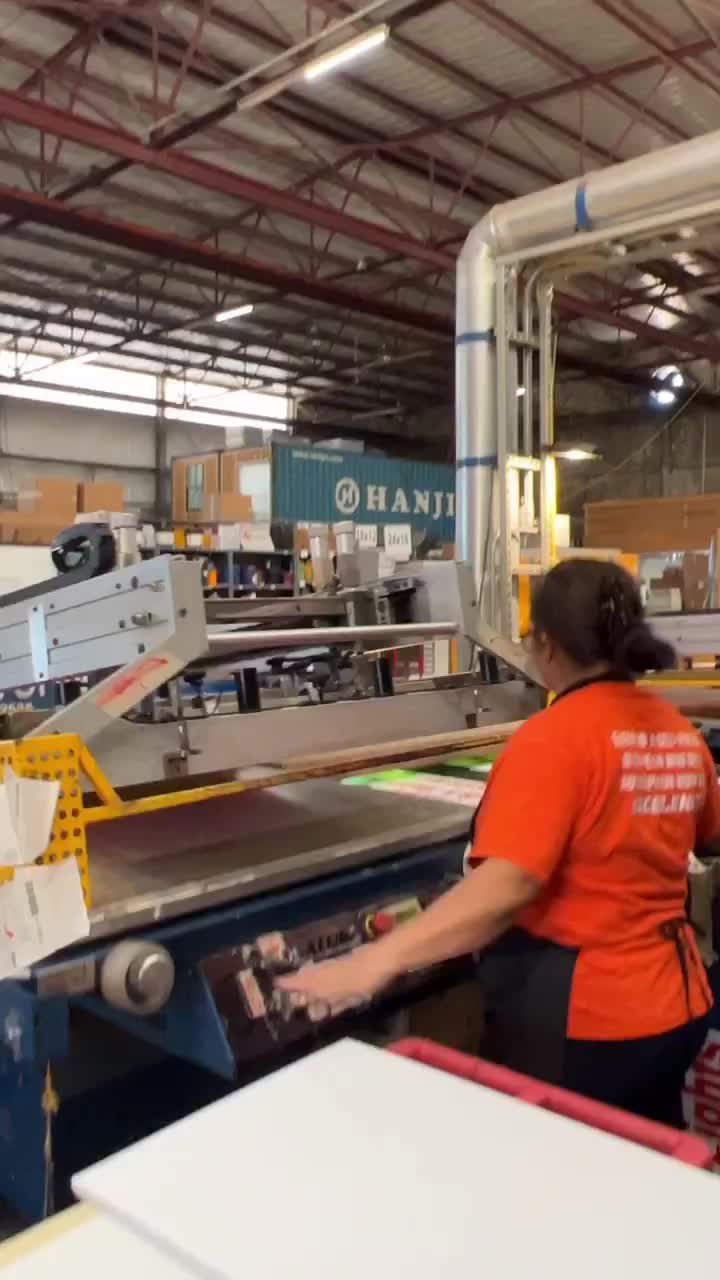 Video post from uzmarketing.