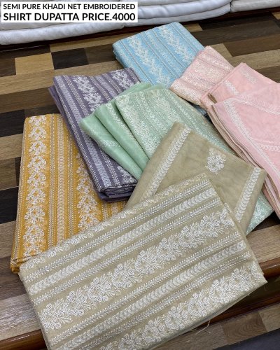 Carousel post from akbar_fabrics_.