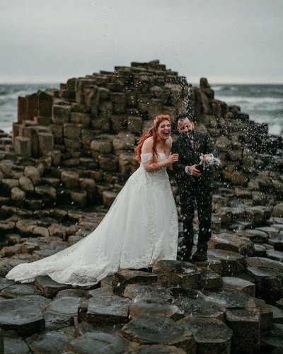 Carousel post from thecurvybridenj.