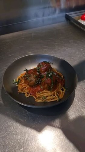 Video post from thearytoukley.