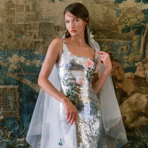Photo post from lelitebridal.