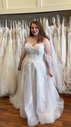 Video post from thecurvybridenj.