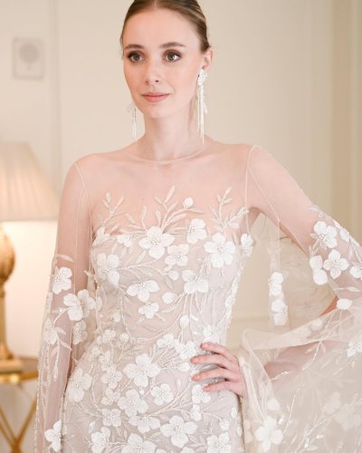 Carousel post from lelitebridal.