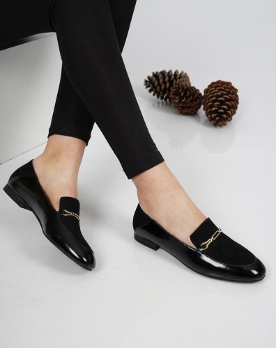 Carousel post from ossoshoes.