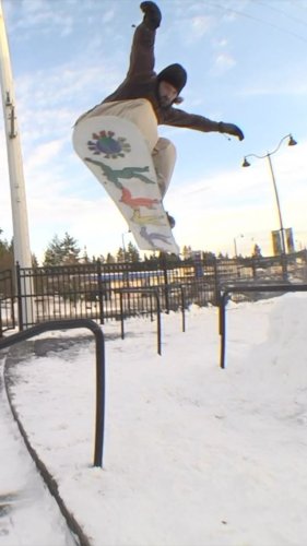 Video post from gnusnowboards.