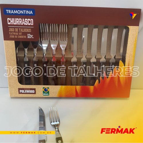 Carousel post from fermakoficial.