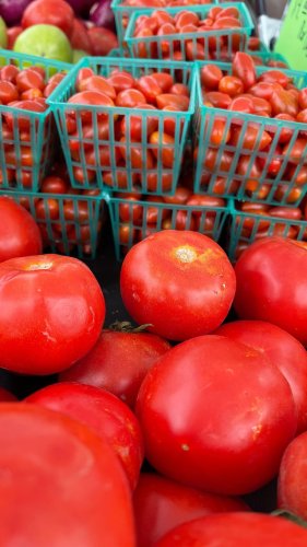 Video post from visaliafarmersmarket.