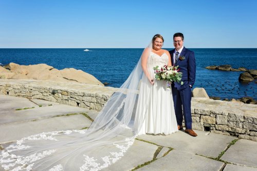 Carousel post from thecurvybridenj.