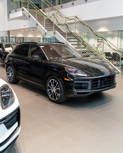 Carousel post from porschewarrington.