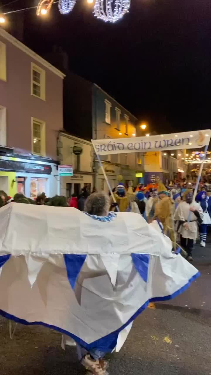 Video post from dinglepeninsulatourism.