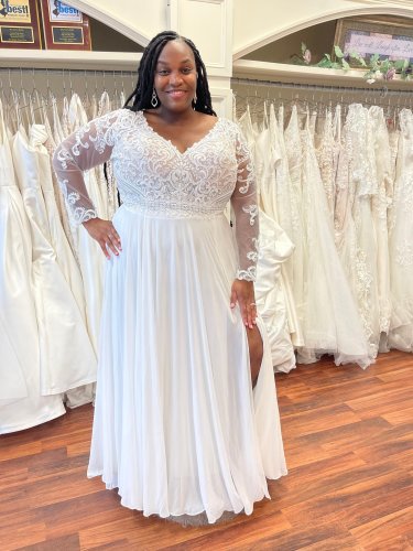 Photo post from thecurvybridenj.