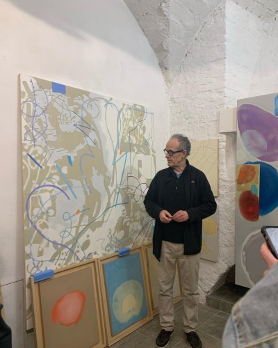 Carousel post from aur_arts.