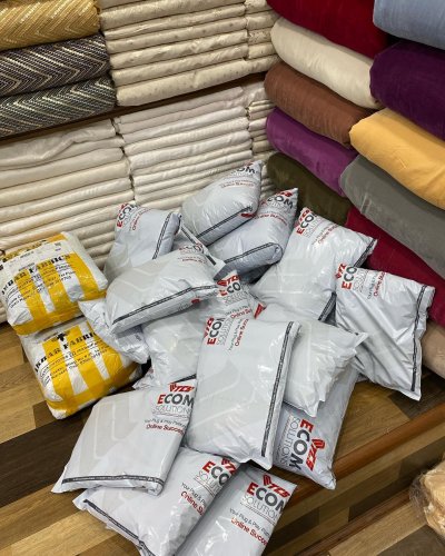 Carousel post from akbar_fabrics_.