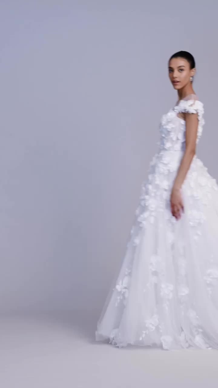 Video post from lelitebridal.