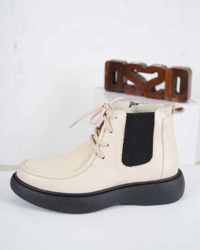 Carousel post from ossoshoes.