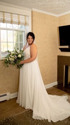 Video post from thecurvybridenj.