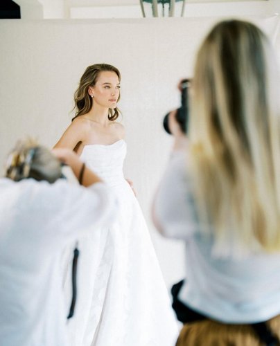 Carousel post from jolibride.