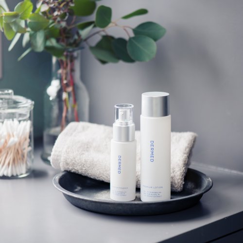 Carousel post from dermed_official.