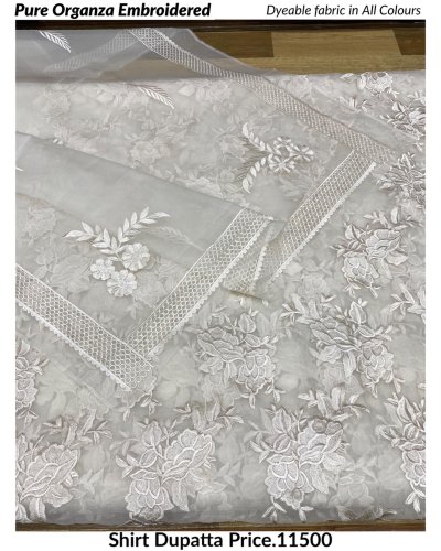 Carousel post from akbar_fabrics_.