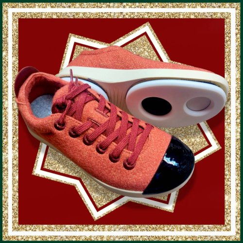 Photo post from craigscurlingshoes.