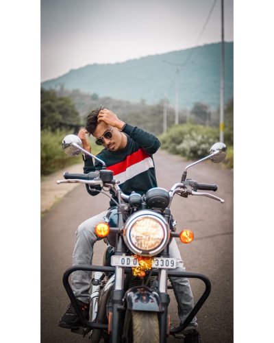 PostPhoto