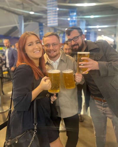 Carousel post from consortio_recruitment.
