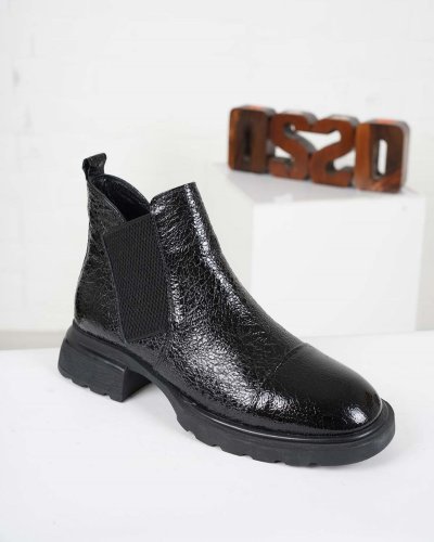 Carousel post from ossoshoes.