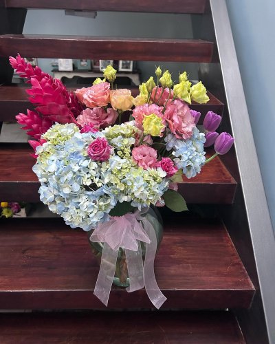 Carousel post from la_gifteria.