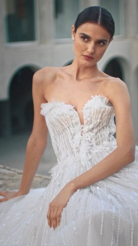 Video post from jolibride.