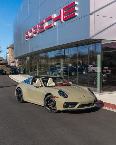 Carousel post from porschewarrington.