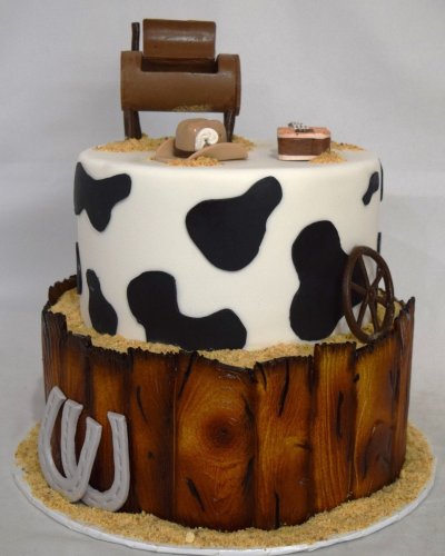 Photo post from marquettescakestudio.