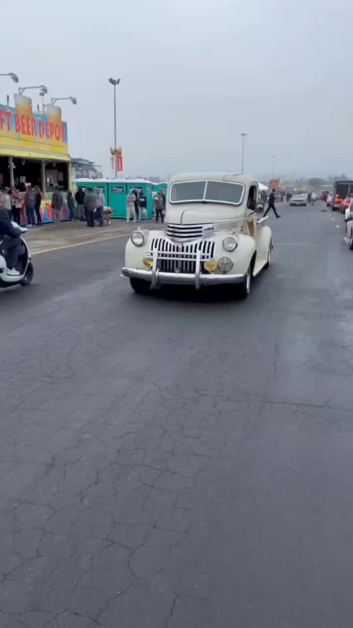 Video post from pomonaswapmeet.