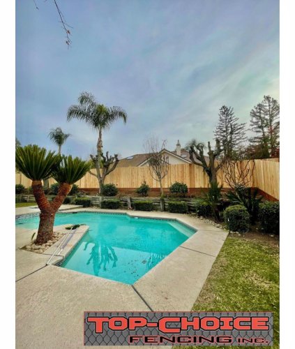 Carousel post from topchoicefencing.