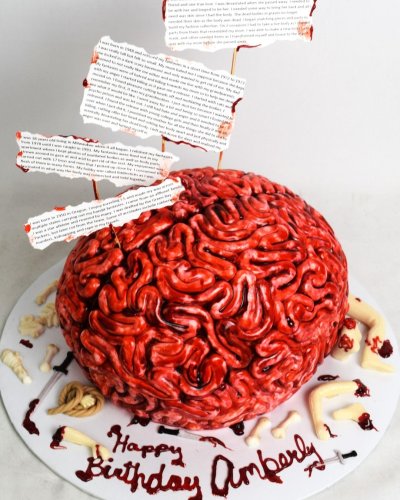 Photo post from marquettescakestudio.