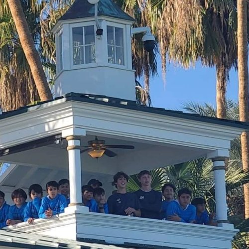 Carousel post from diablovalleywolves.