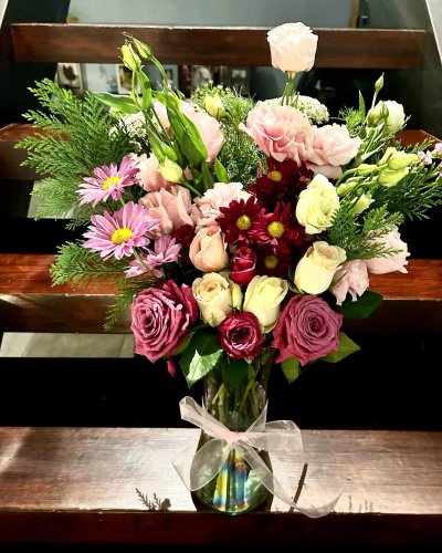 Carousel post from la_gifteria.